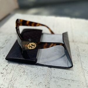 Gucci sunglasses